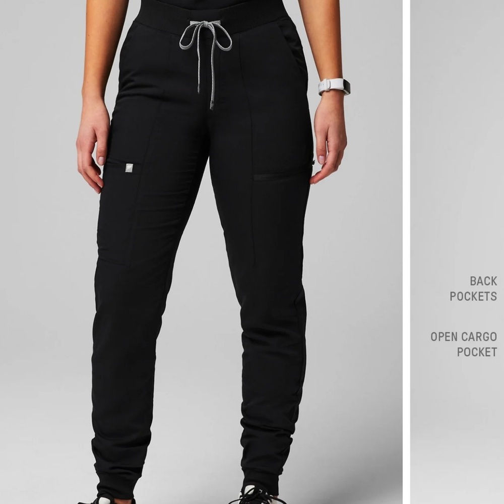 Fabletics On Call Jogger Scrub Pants